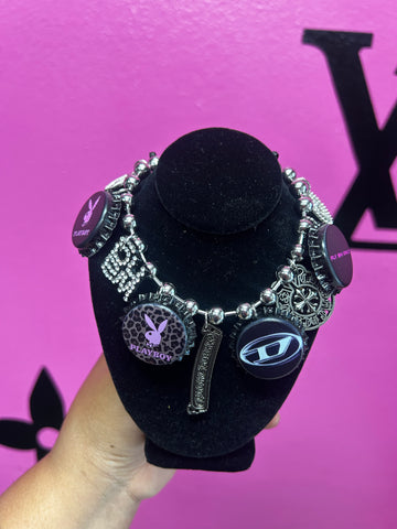 Black Junk Becklace